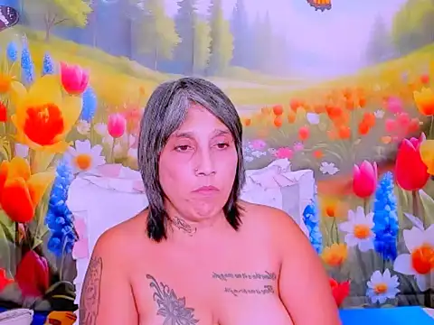 indianroxy Live XXX Chat