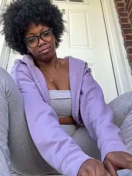 แชท XXX สดของ mochamimi