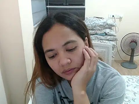 Živý XXX chat xTheLastVIRGINx