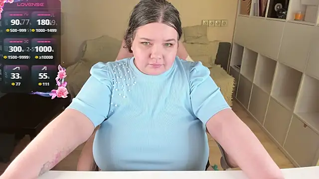 PlumPie's Live XXX Chat