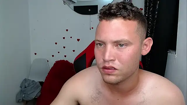 Show de webcam de sven_fox723