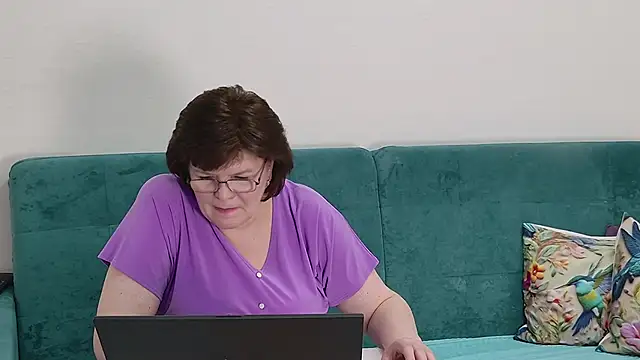 Sandra_Sunrise Adlı Modelin Canlı XXX Sohbeti