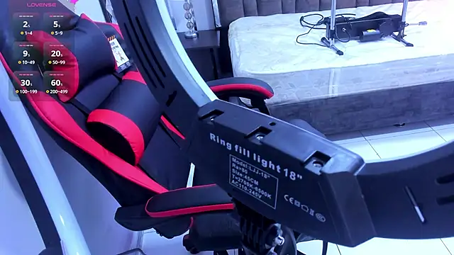 Pokazy przed kamerką – DomenicoRey