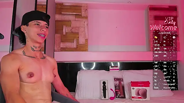 AmberAdams_ – Naživo XXX chat