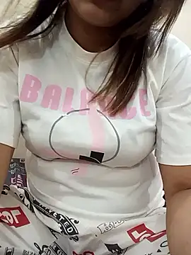 Chat XXX ao vivo de Tanha18