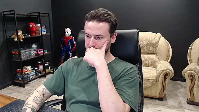 XXX chat uživo modela MihasikD