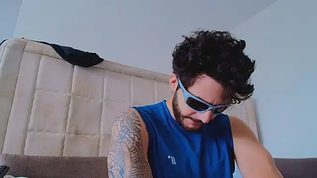 thomas_gunのライブXXXチャット