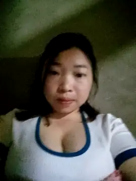 julybe's Webcam Show