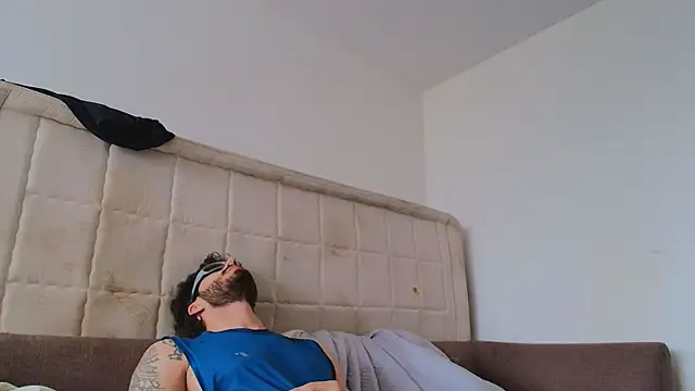 thomas_gun élő XXX-chatje