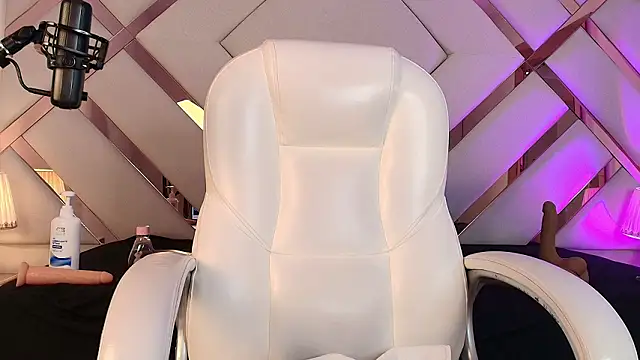 Noa_butterfly_のライブXXXチャット