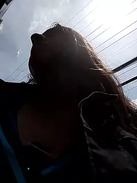 MaskedLatinaX's Live XXX Chat