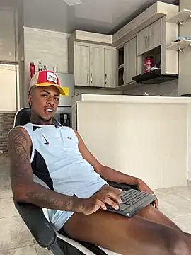 YeremiBrowm Live XXX-Chat