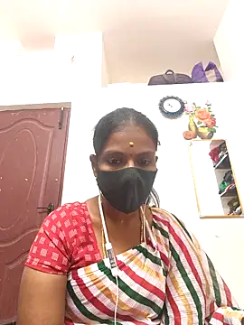 Webkamerová show Tamil_Yalini12