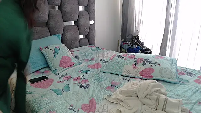 sara_hott_1のライブXXXチャット