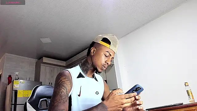 YeremiBrowm's Webcam Show