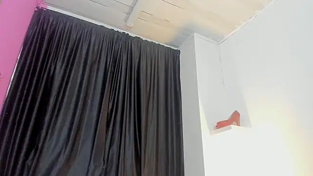 ScarletBigTitties 라이브 XXX 채팅