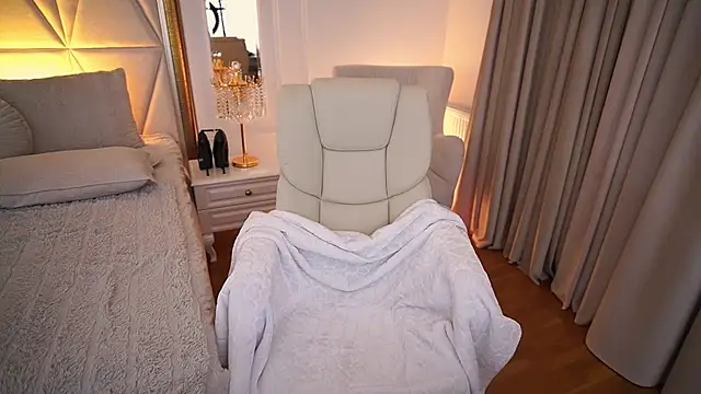 GraceCandyのライブXXXチャット