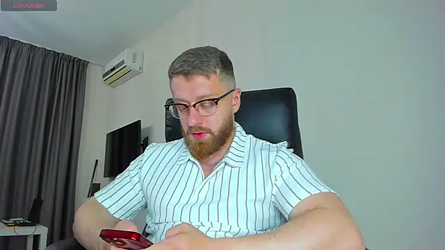 Вебкам-шоу Findom_guy