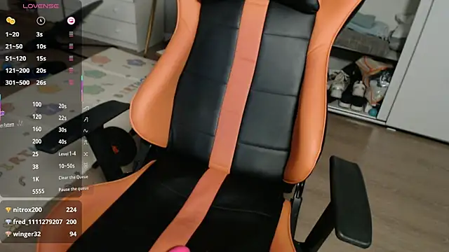 crystalyss' Live XXX Chat