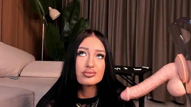 XXX chat uživo modela EmeraldKat