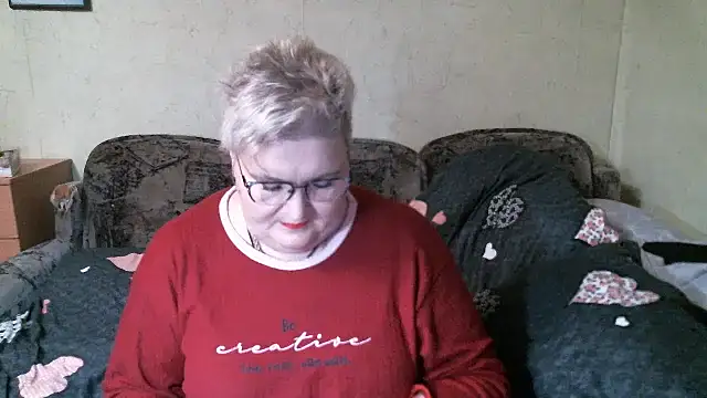 Lana555 现场XXX聊天