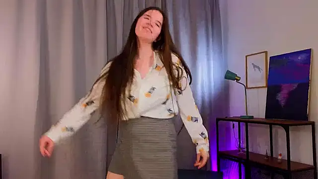 EnidCadarette's Webcam Show