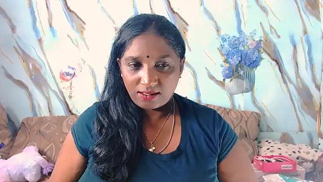 Indian_tracy Obrolan Langsung XXX