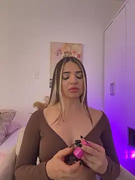 Ashleyjenner_ Chat XXX in diretta