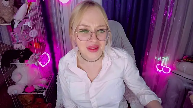 CeaneLino Chat XXX in diretta