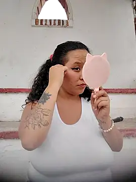 Czat XXX na żywo – You-sexy-starr