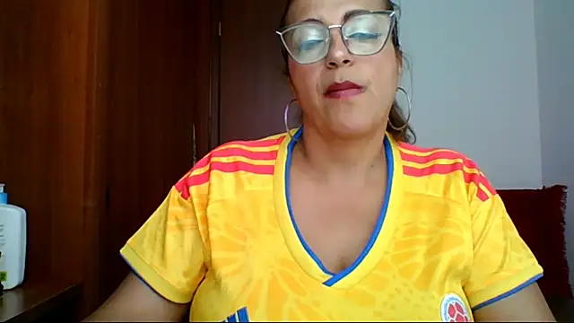 RossanaLionheart: онлайн-секс-чат