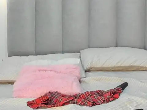 Valentina_lux1 Adlı Modelin Canlı XXX Sohbeti