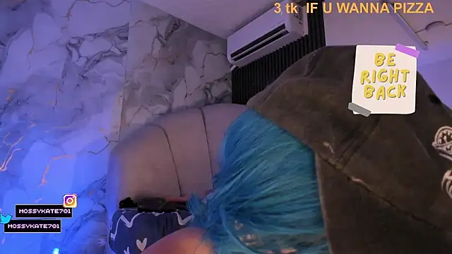 Katemoss70 Adlı Modelin Canlı XXX Sohbeti