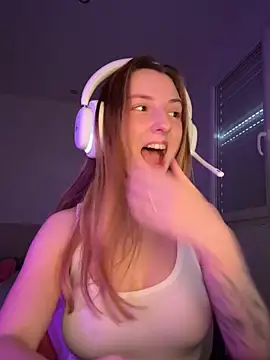 Chat +18 de katyydel6 ao vivo