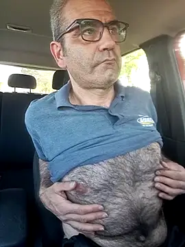 Show modela delfi6 na web-kameri