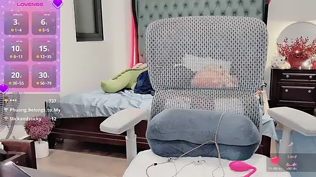 Caryln-Bun's Live XXX Chat