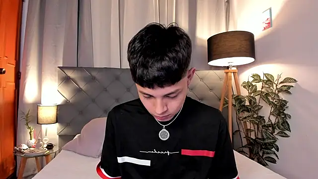 Andy_Belier23 Webcamshow