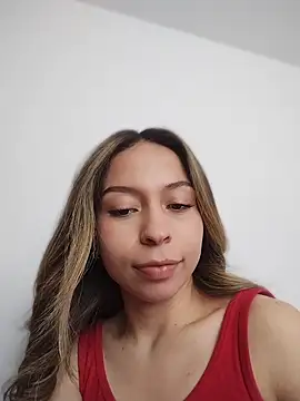 دردشة LuuluBerry الجنسية المباشرة