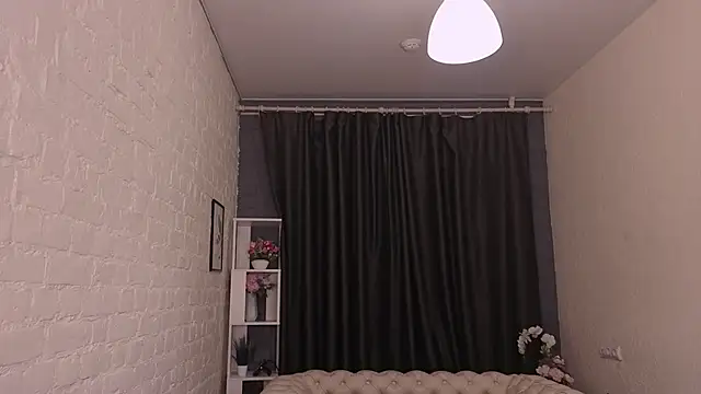 MikassaBowl's Live XXX Chat