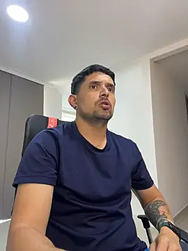 TroyeSavage Webcam show