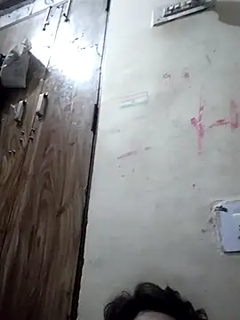 sdfuubjkn webkamerás műsora