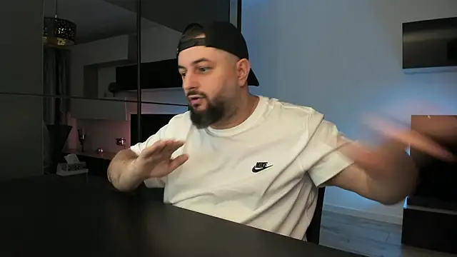 Chatroom XXX en direct de DravenPeak