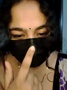 nosrat014 Live XXX Chat