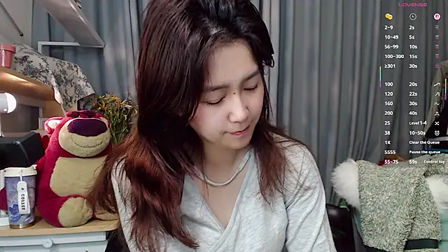 XueLi1902: απευθείας συνομιλία ΧΧΧ