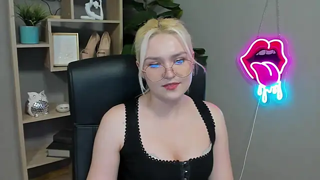 SweetLilyxo লাইভ XXX চ্যাট