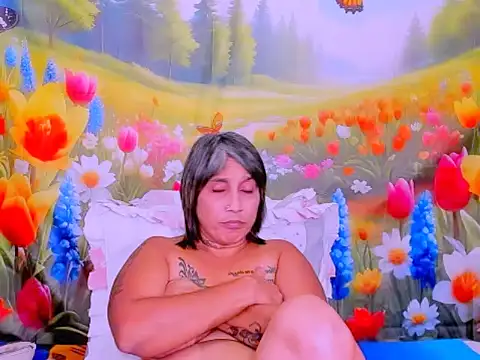 indianroxy's Live XXX Chat