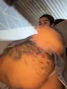 Chat +18 de Kaily_Sweet16 ao vivo