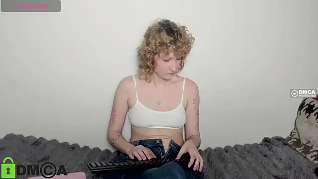 AnnStasia's Live XXX Chat