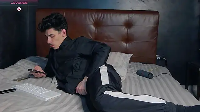 DanielCrush1 Webcam show