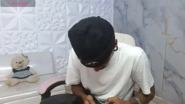 عرض كام ManSant